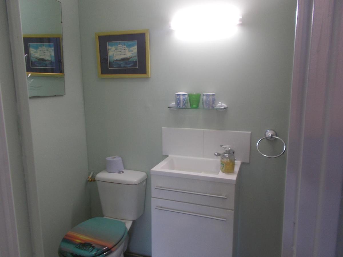 Webb'S Of Glomel B&B 외부 사진