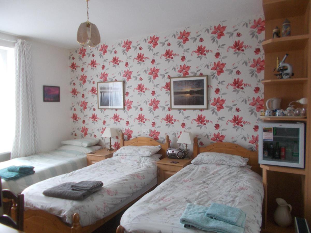 Webb'S Of Glomel B&B 외부 사진