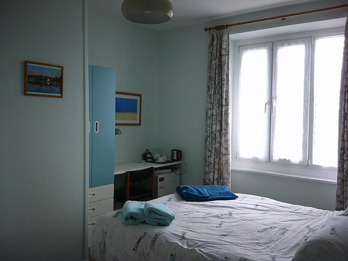 Webb'S Of Glomel B&B 외부 사진